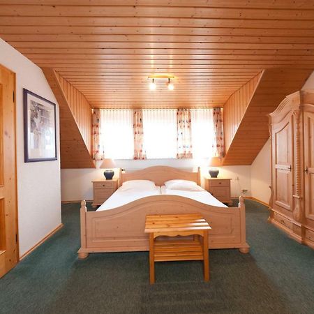 Hotel Gruner Baum Lindau  Bagian luar foto
